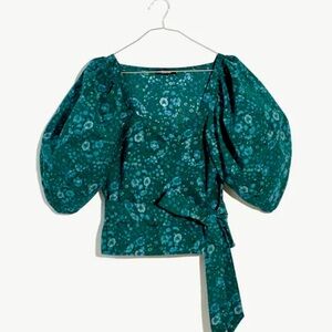 Seersucker Sweetheart Wrap Top in Woodland Floral / X-SMALL / HEMLOCK GREEN